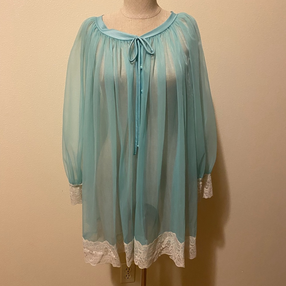 Vintage Miss Elaine Sheer Aqua Blue Peignoir Nightgown with Lace Trim